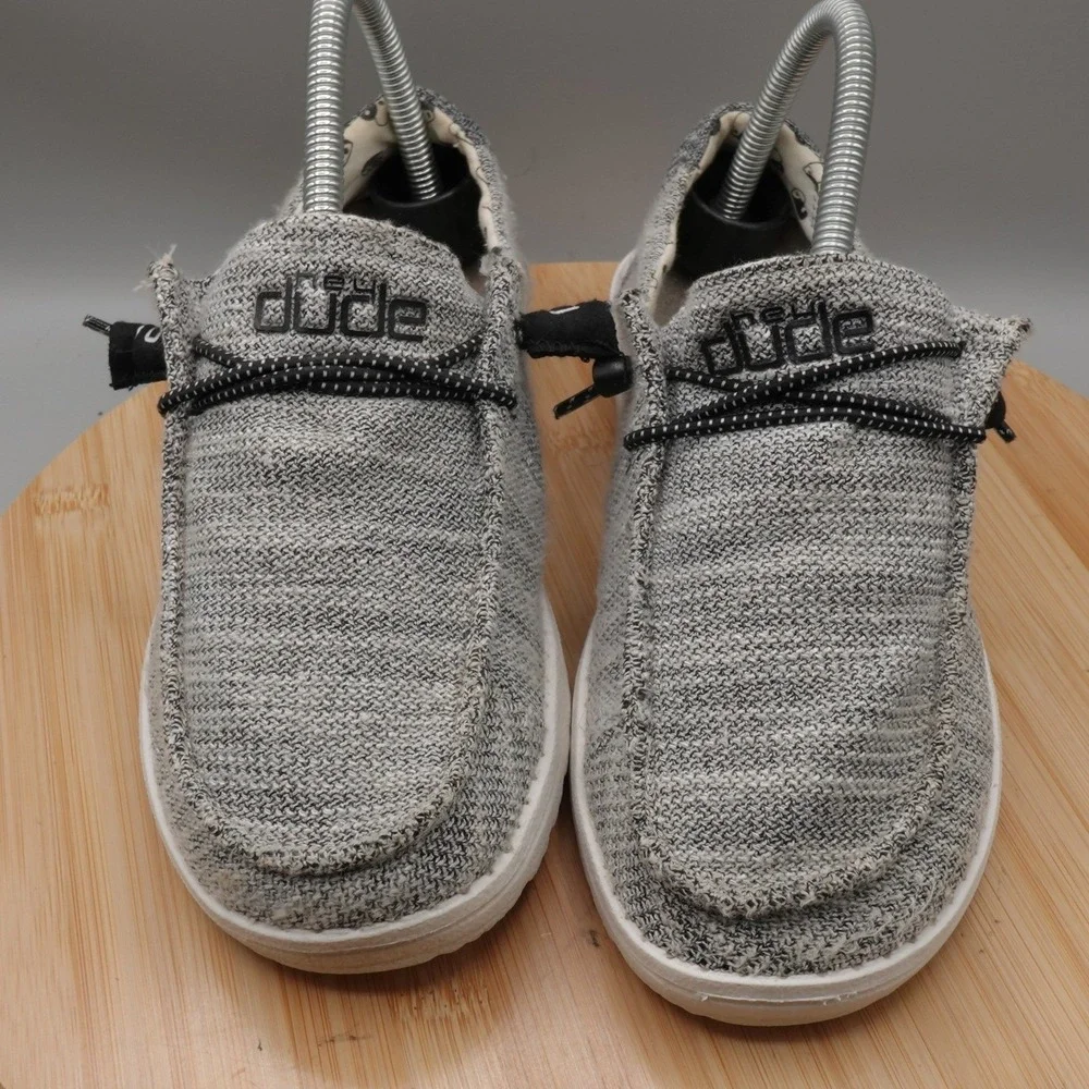 Hey Dude Shoes Womens 7 Wendy Stretch Yin Yang Grey Knit Slip On Loafers Flaw